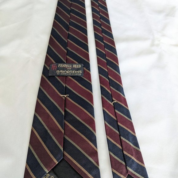 Farrell Reed for Davidsons of W. Virginia Silk Tie - Picture 8 of 12